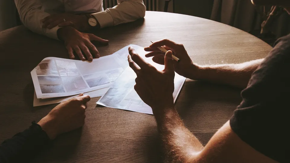 What is the best way to reach potential new customers online?